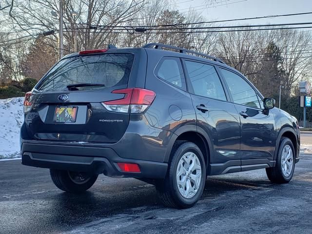 Certified 2024 Subaru Forester Base image 3