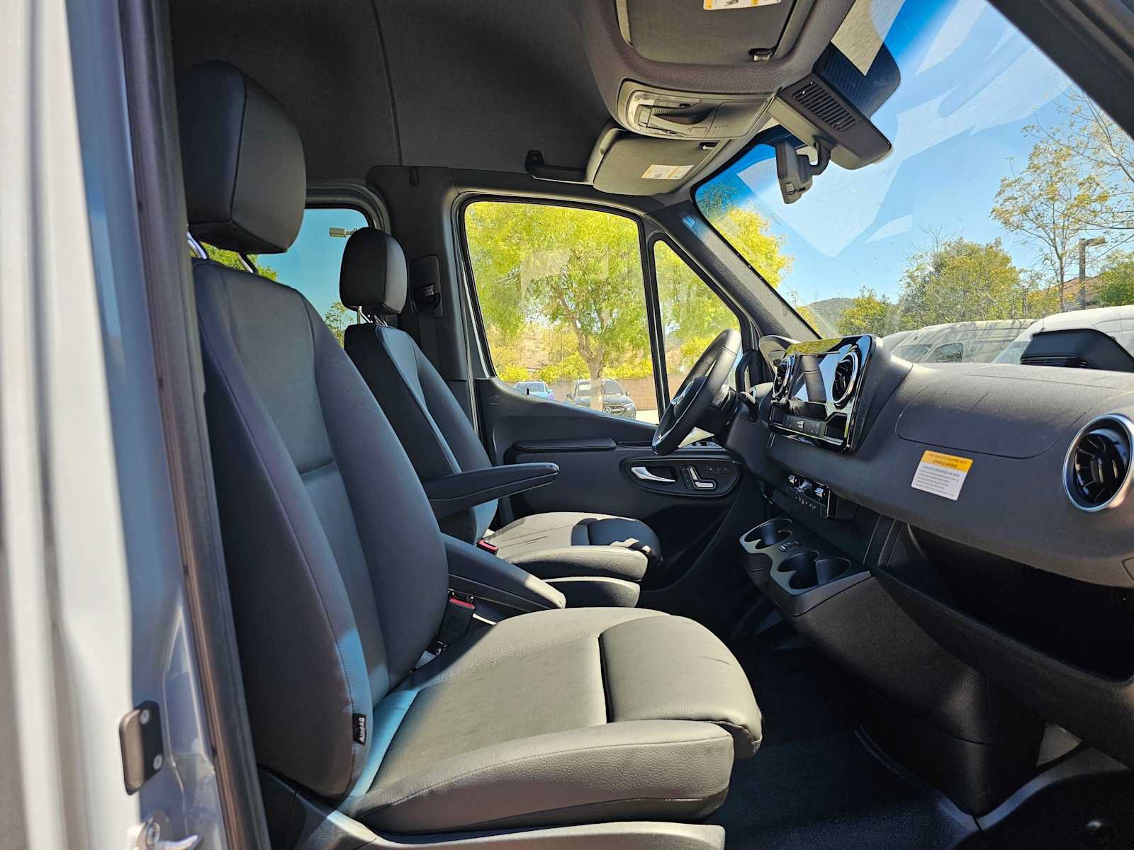 New 2026 Mercedes-Benz Sprinter 2500 image 10