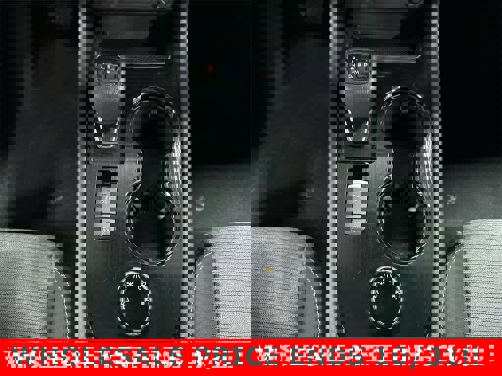 Used 2021 Nissan Rogue S image 29