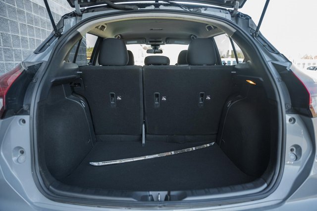 Used 2024 Nissan Kicks SV image 12