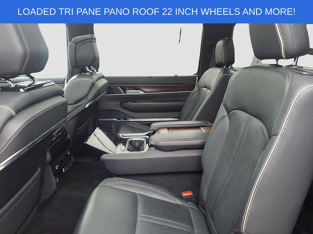 Used 2023 Jeep Grand Wagoneer L Series II image 18