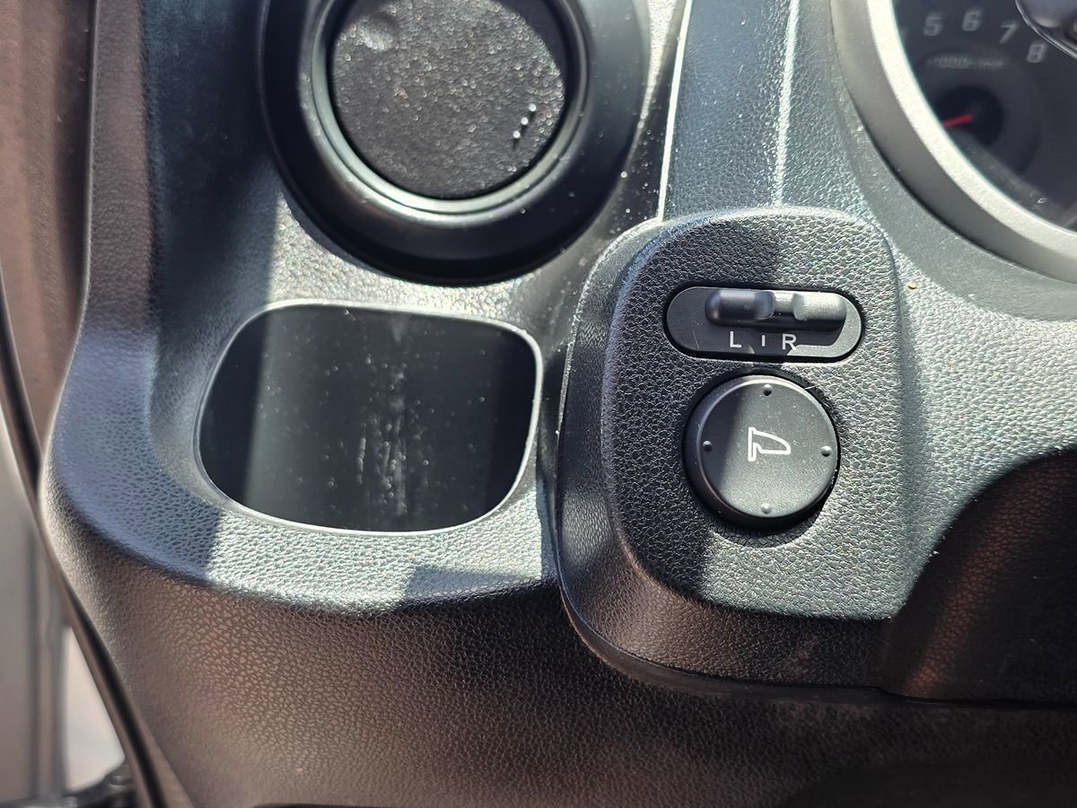 Used 2010 Honda Fit Sport image 35