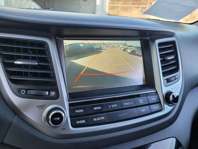 Used 2016 Hyundai Tucson Limited w/ Option Group 03 FWD image 18