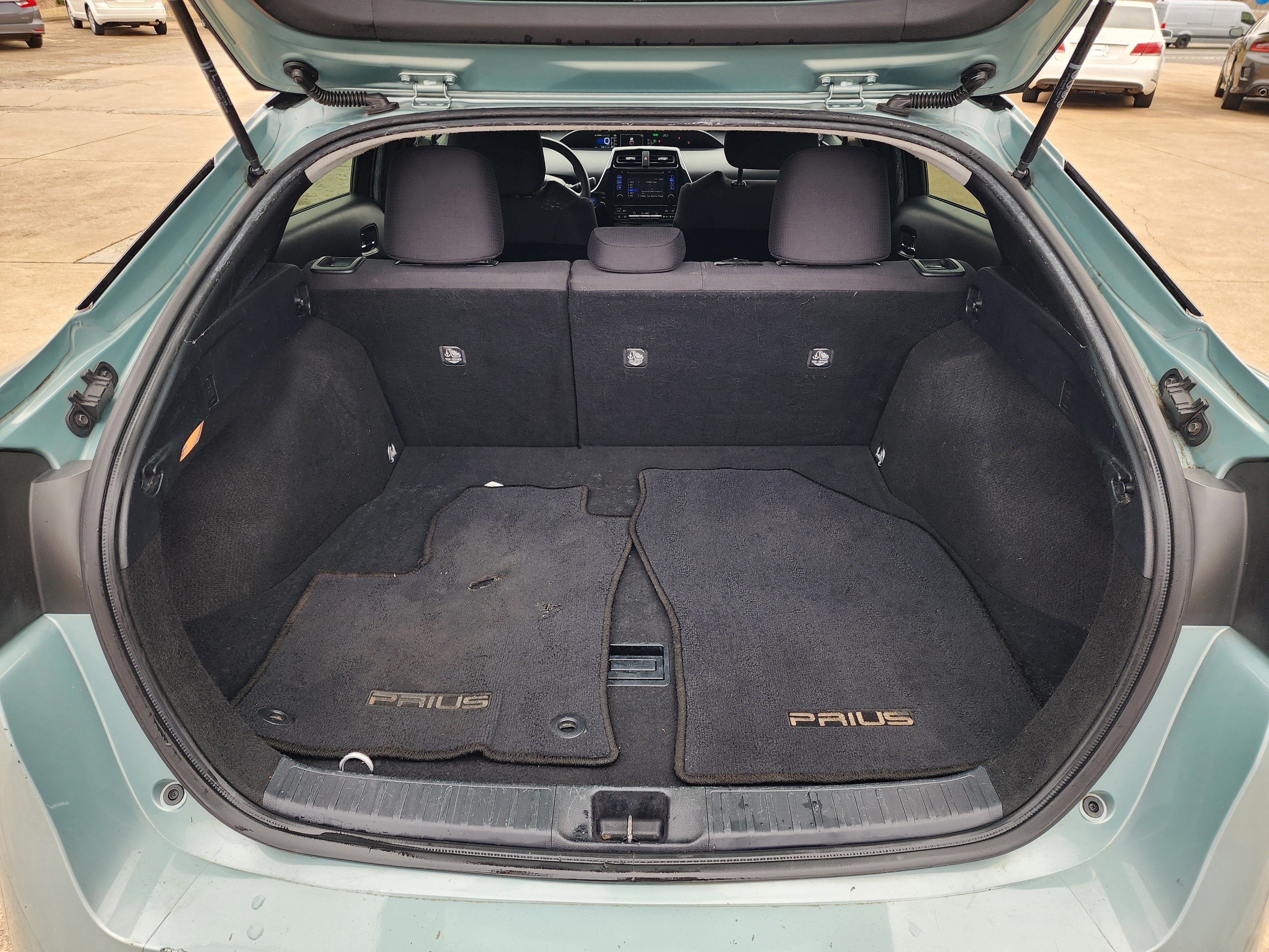 Used 2016 Toyota Prius Two FWD image 6