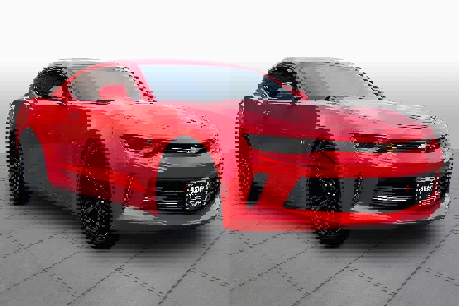 Used 2018 Chevrolet Camaro LT w/ RS Package RWD image 3