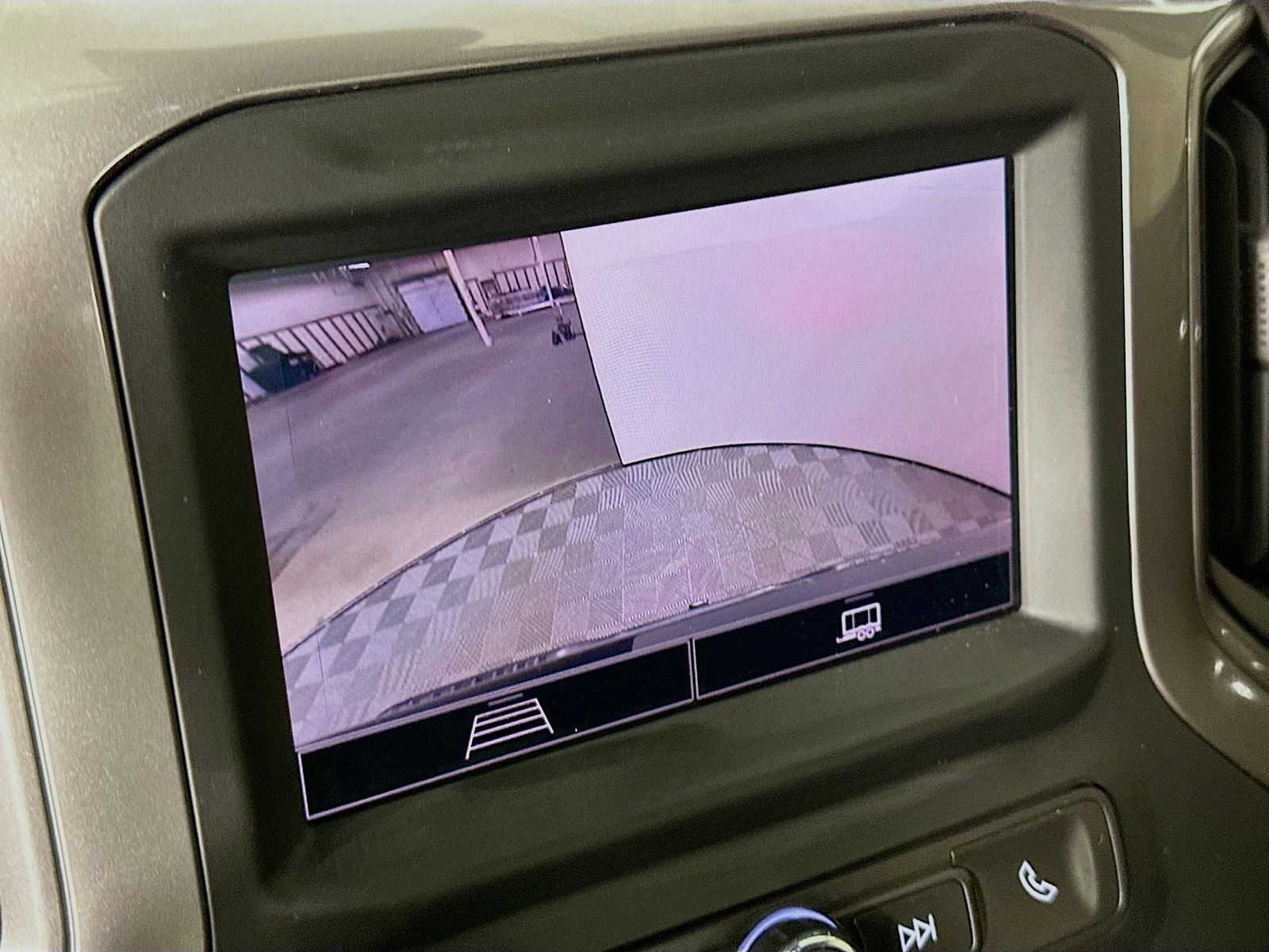 Used 2024 Chevrolet Silverado 1500 Custom image 15