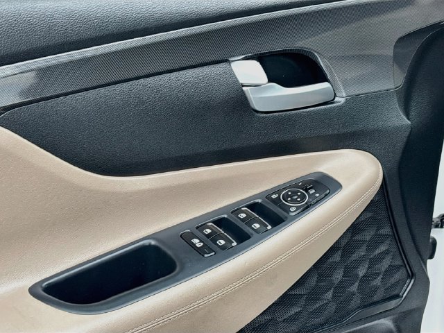 Certified 2023 Hyundai Santa Fe SE FWD image 17