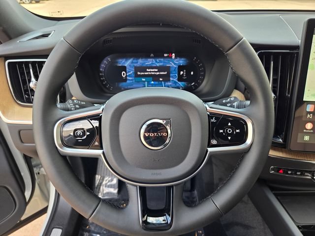 New 2026 Volvo XC60 B5 Plus w/ Protection Package Premier AWD/4WD image 27