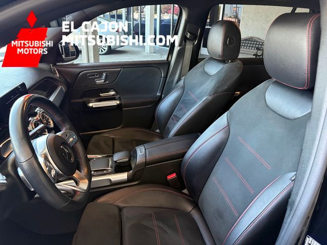 Used 2022 Mercedes-Benz GLB 250 4MATIC image 11