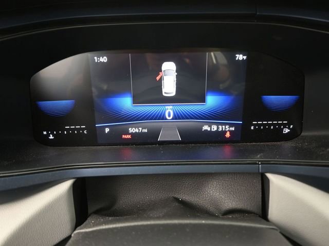 Certified 2023 Volkswagen Taos SE w/ Panoramic Sunroof Package image 32