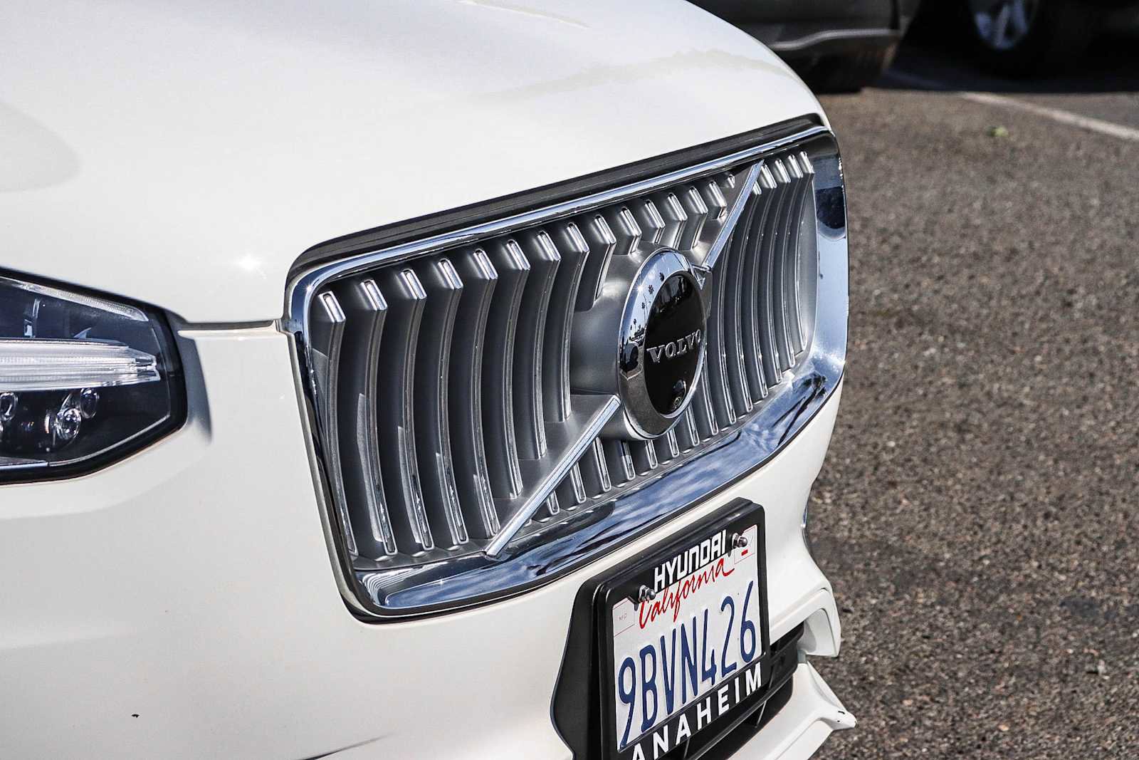 Used 2022 Volvo XC90 T8 Inscription Expression w/ Advanced Package image 5