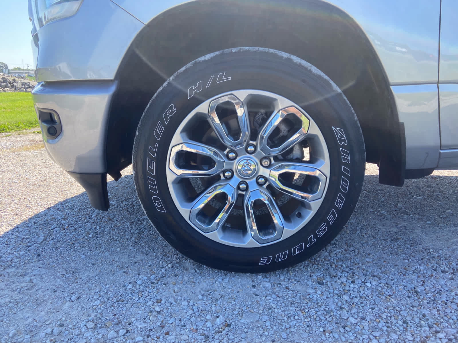 Used 2023 RAM 1500 Laramie AWD/4WD image 15