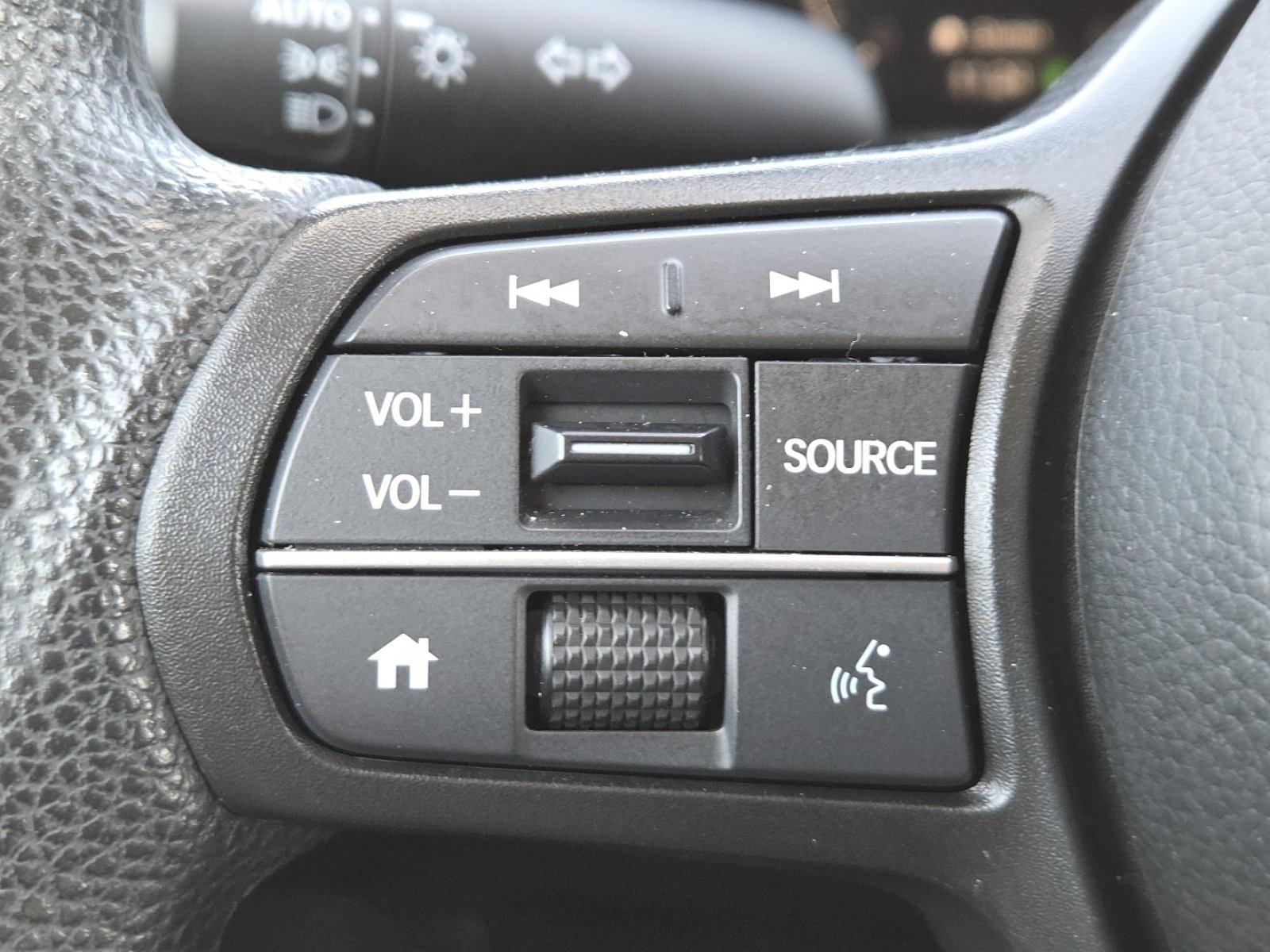 Certified 2024 Honda CR-V EX image 32