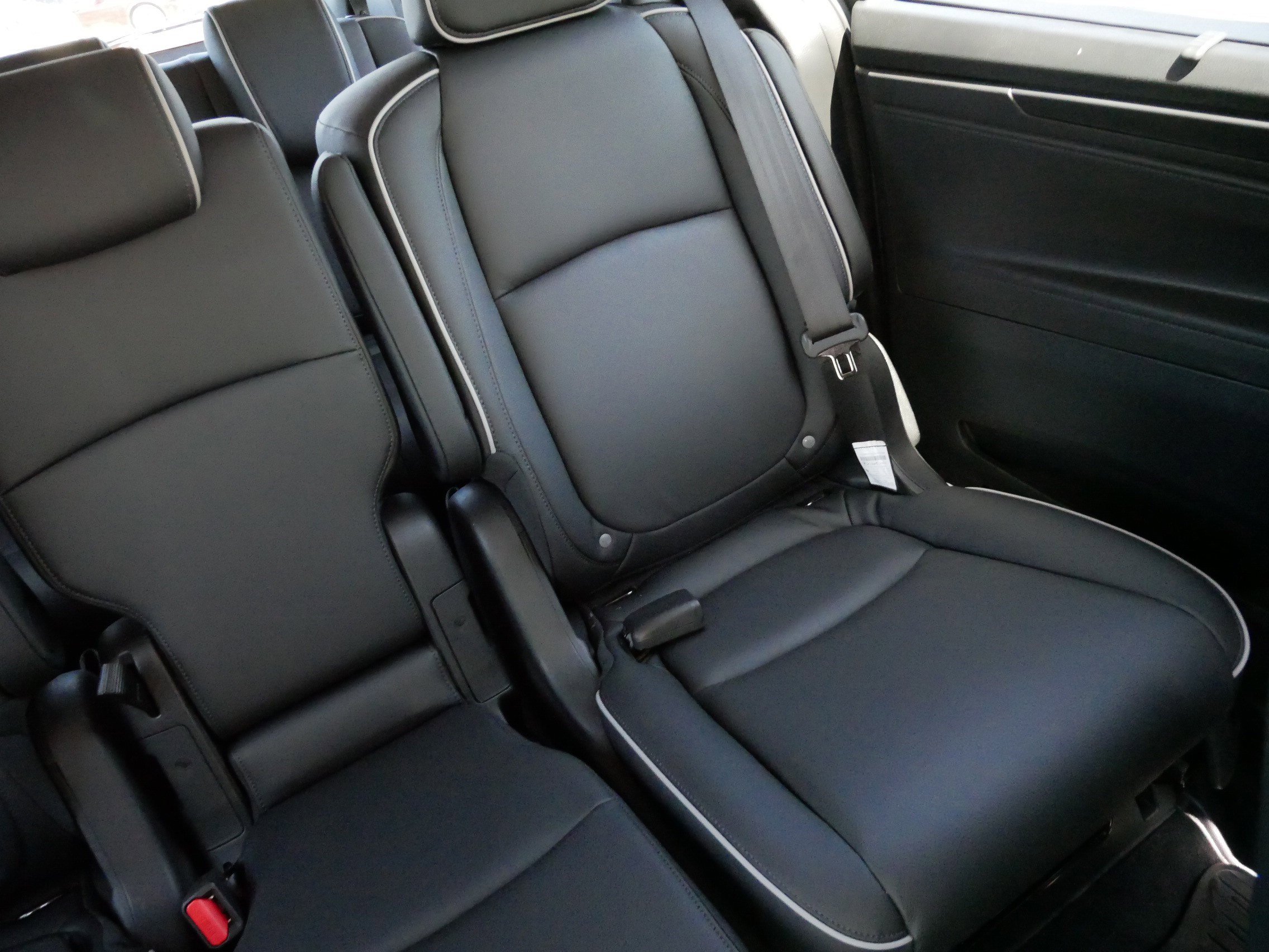 Certified 2026 Honda Odyssey Touring image 14