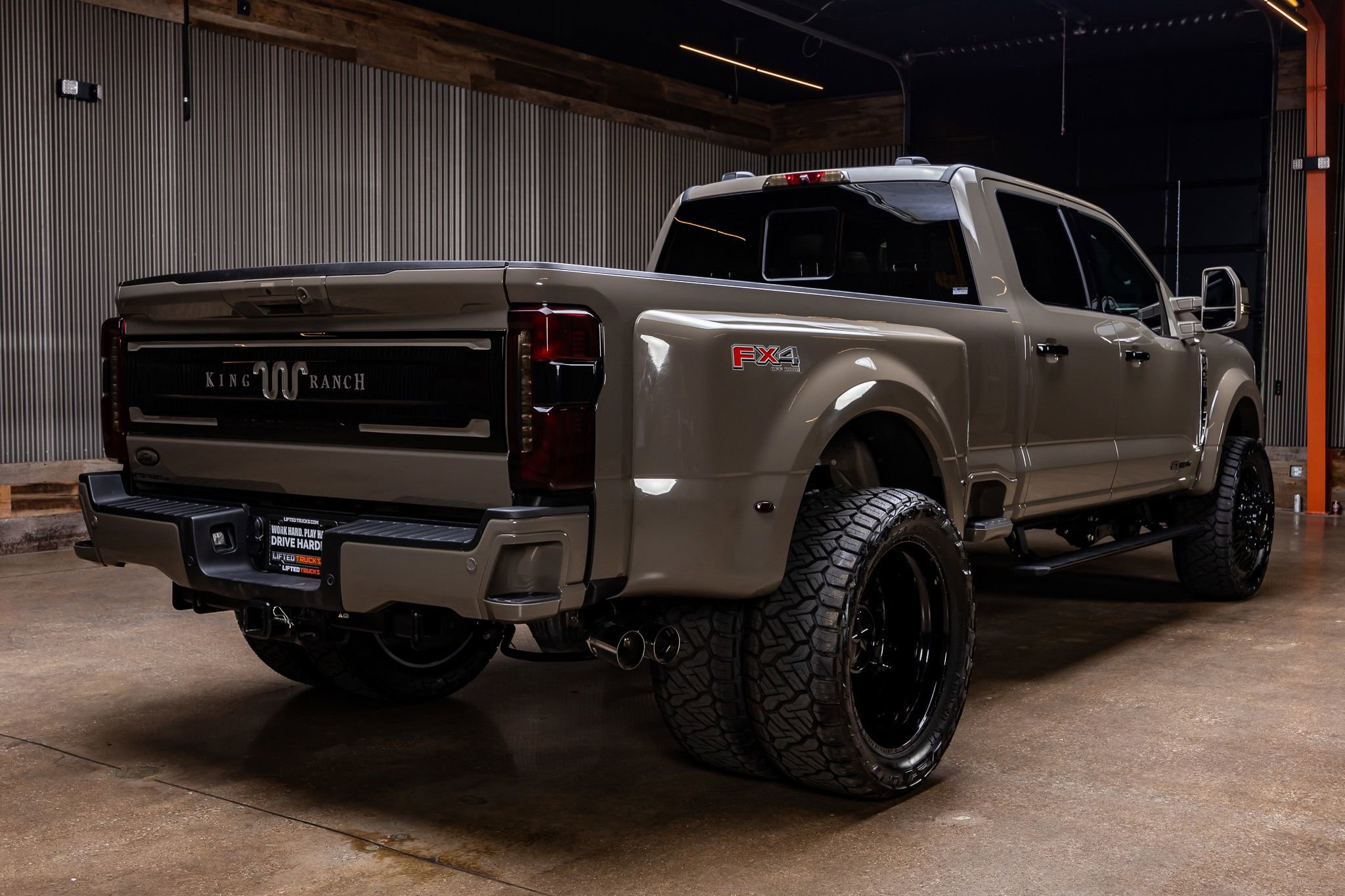 Used 2026 Ford F450 King Ranch w/ Chrome Package AWD/4WD image 10