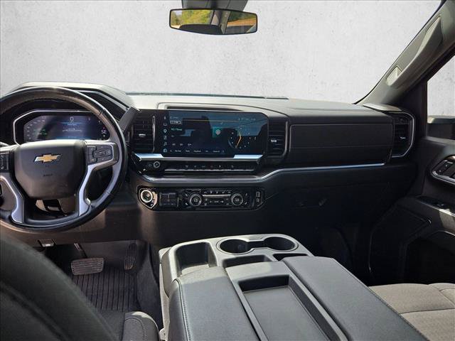 Used 2024 Chevrolet Silverado 2500 LT w/ Convenience Package AWD/4WD image 17