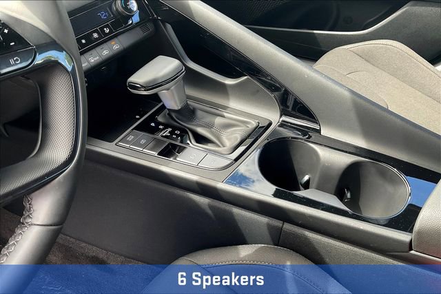 New 2025 Hyundai Elantra SEL image 9