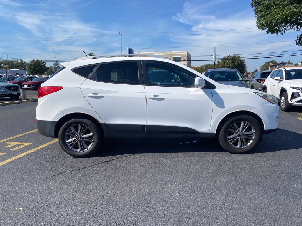 Used 2014 Hyundai Tucson SE AWD/4WD image 2