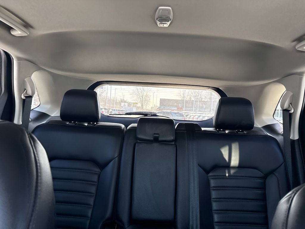 Used 2024 Ford Edge SEL w/ Convenience Package image 41