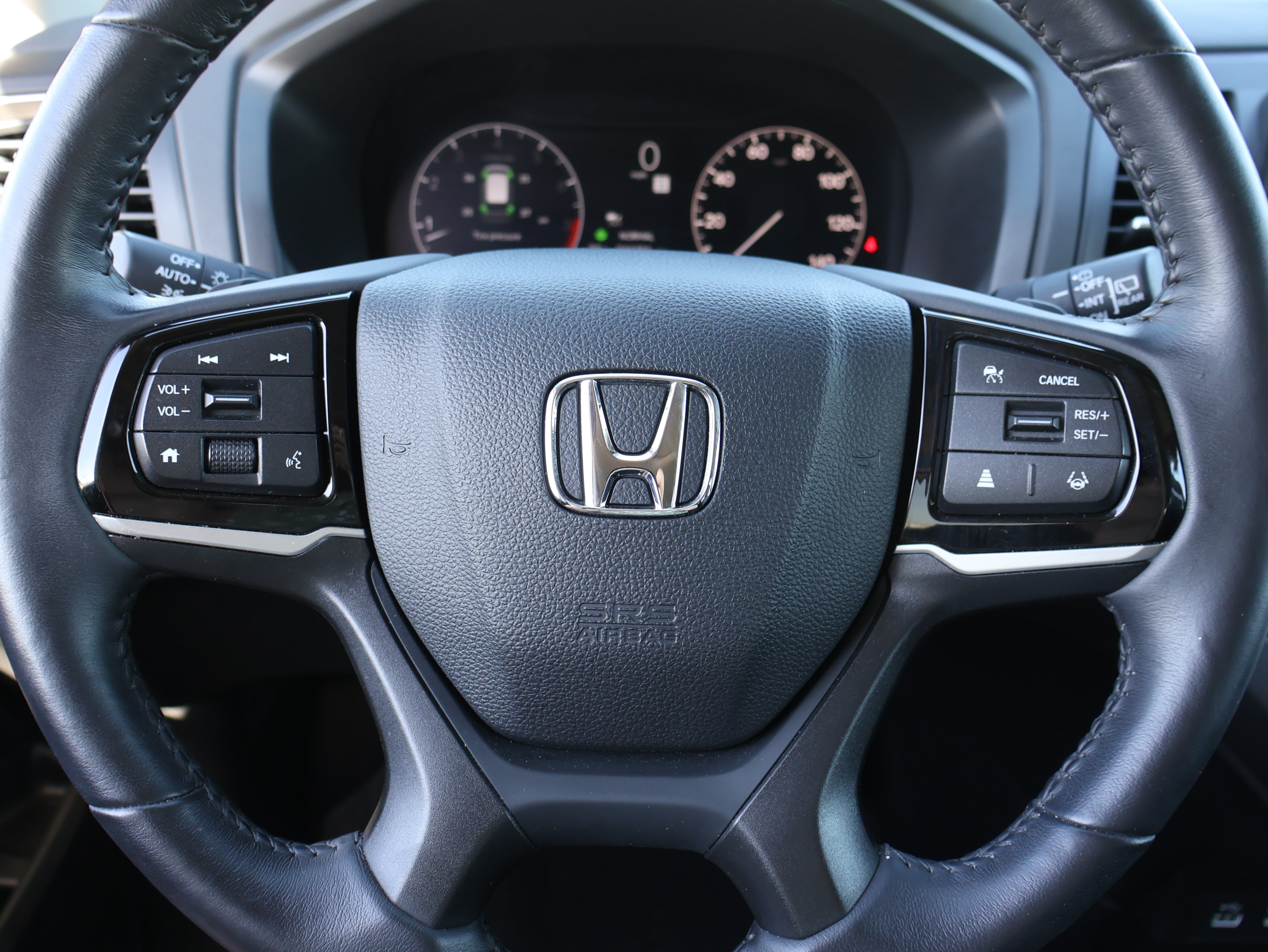 Used 2025 Honda Odyssey EX-L image 26