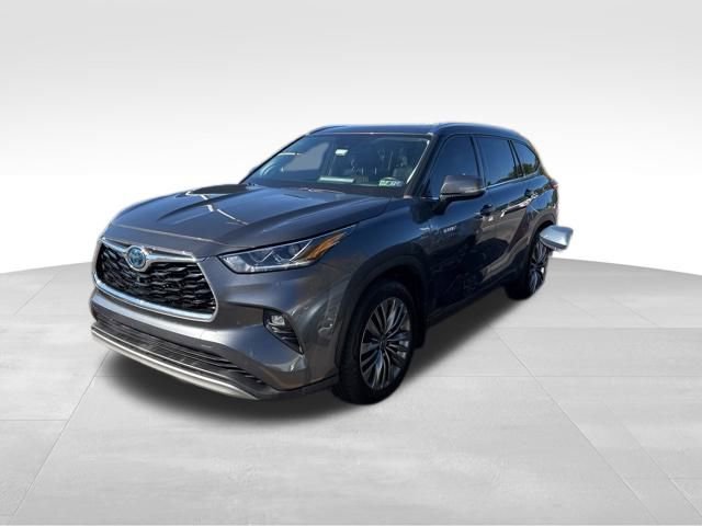 Used 2020 Toyota Highlander Limited Platinum
