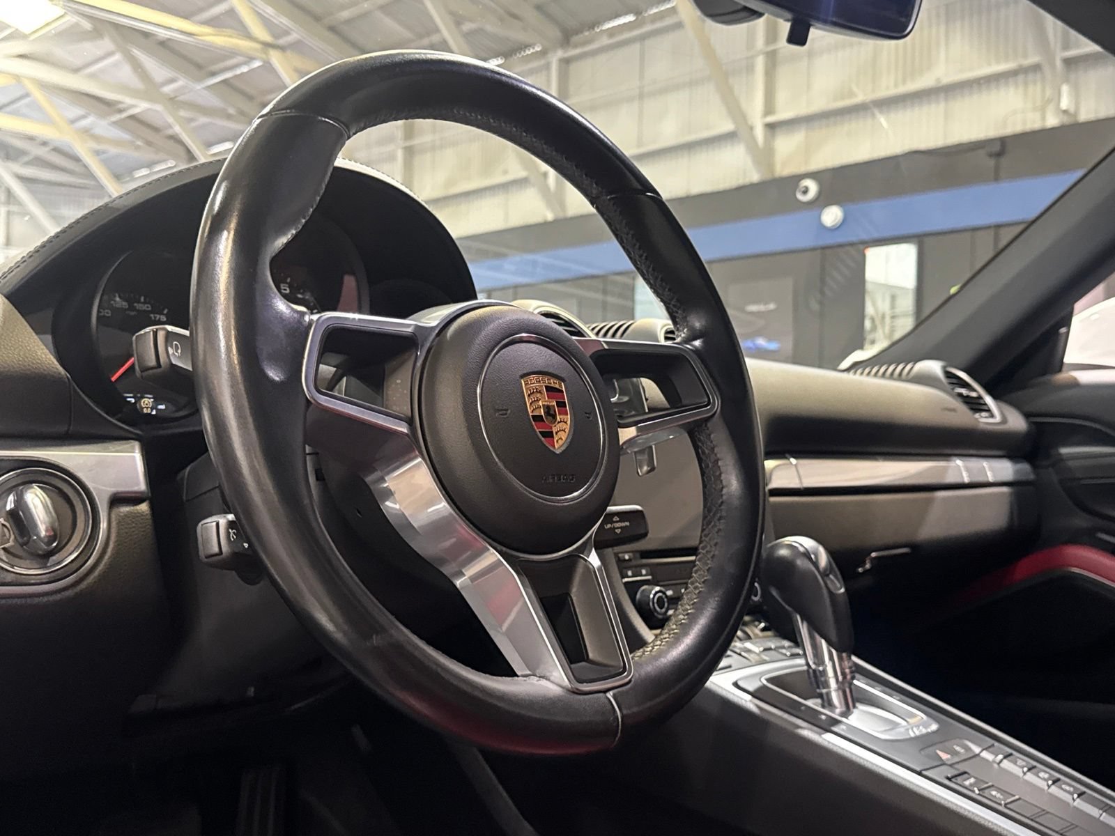 Used 2019 Porsche 718 Cayman RWD image 22