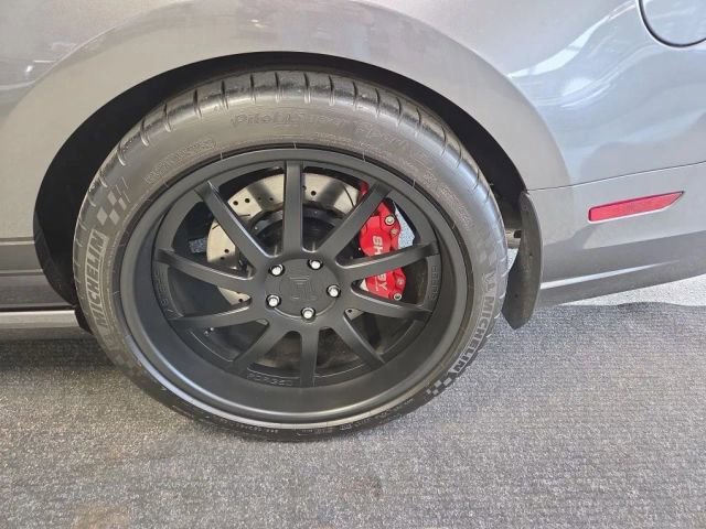 Used 2014 Ford Mustang Shelby GT500 w/ Equipment Group 821A image 14