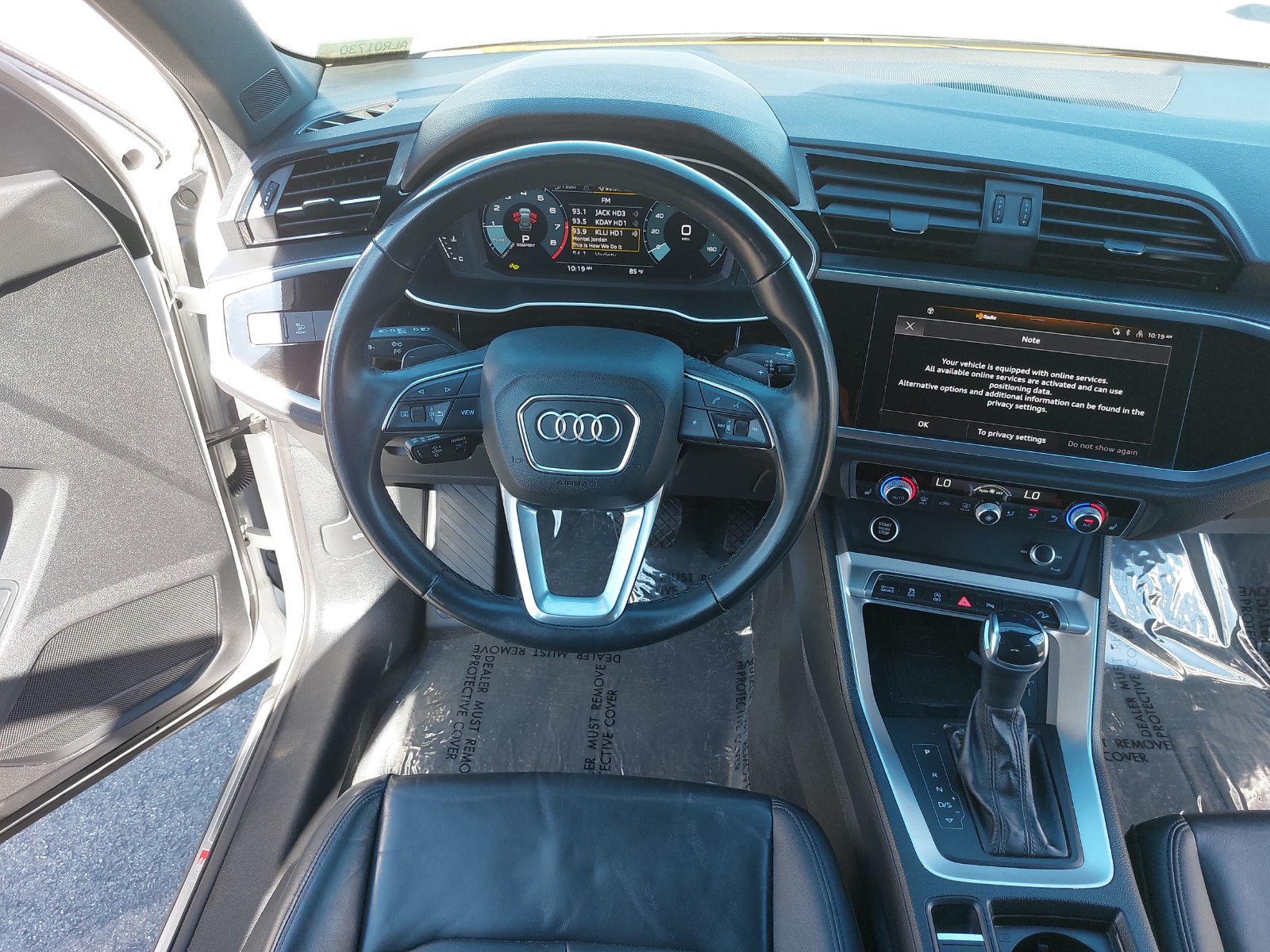 Used 2024 Audi Q3 2.0T Premium w/ Convenience Package AWD/4WD image 16