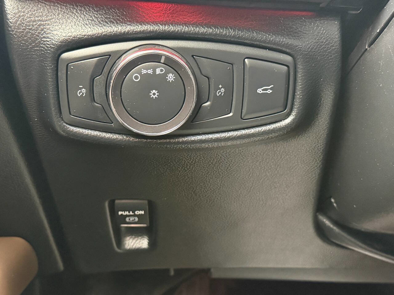 Used 2015 Lincoln MKZ Hybrid w/ Equipment Group 202A Reserve image 37