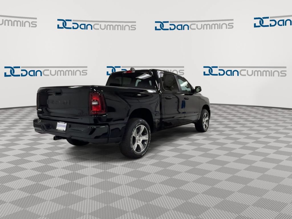 New 2026 RAM 1500 Express AWD/4WD image 8