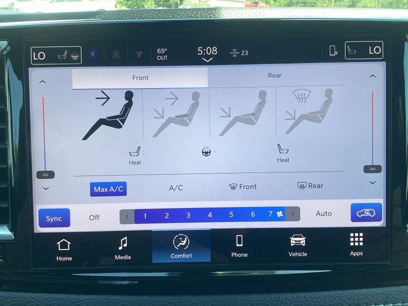 New 2026 Chrysler Pacifica Select image 44