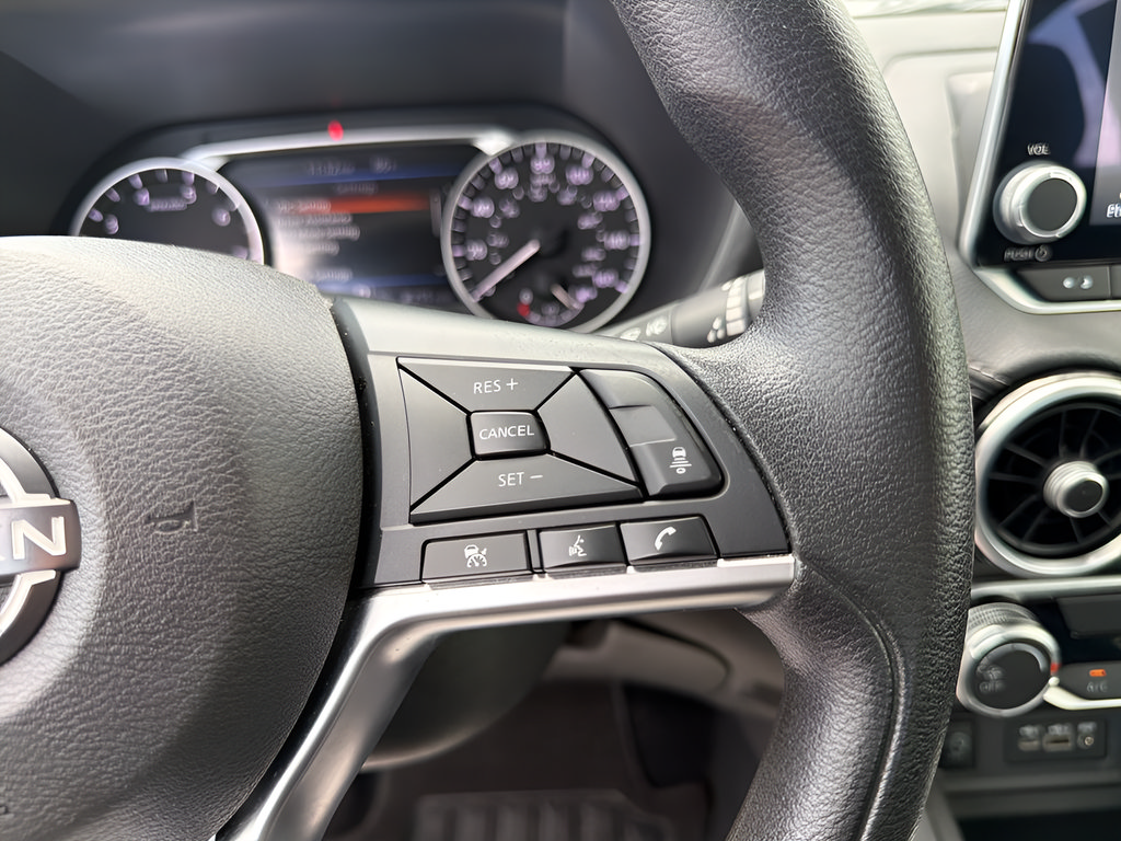 Certified 2025 Nissan Sentra SV FWD image 34