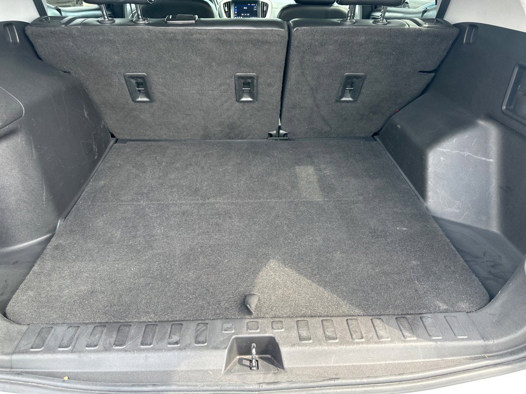 Used 2022 GMC Terrain SLT image 12