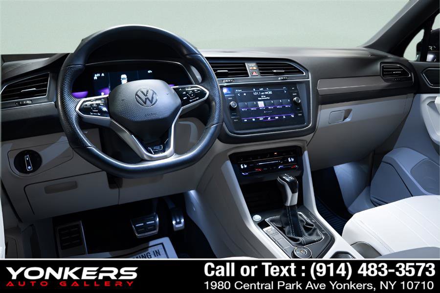 Used 2022 Volkswagen Tiguan SE R-Line AWD/4WD image 51