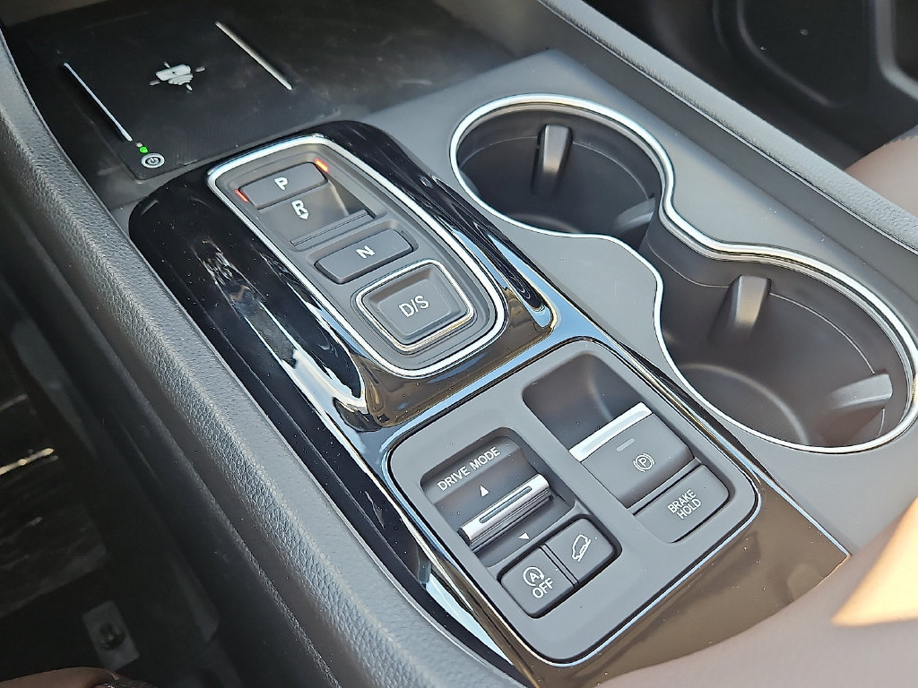 New 2026 Honda Pilot Touring image 19