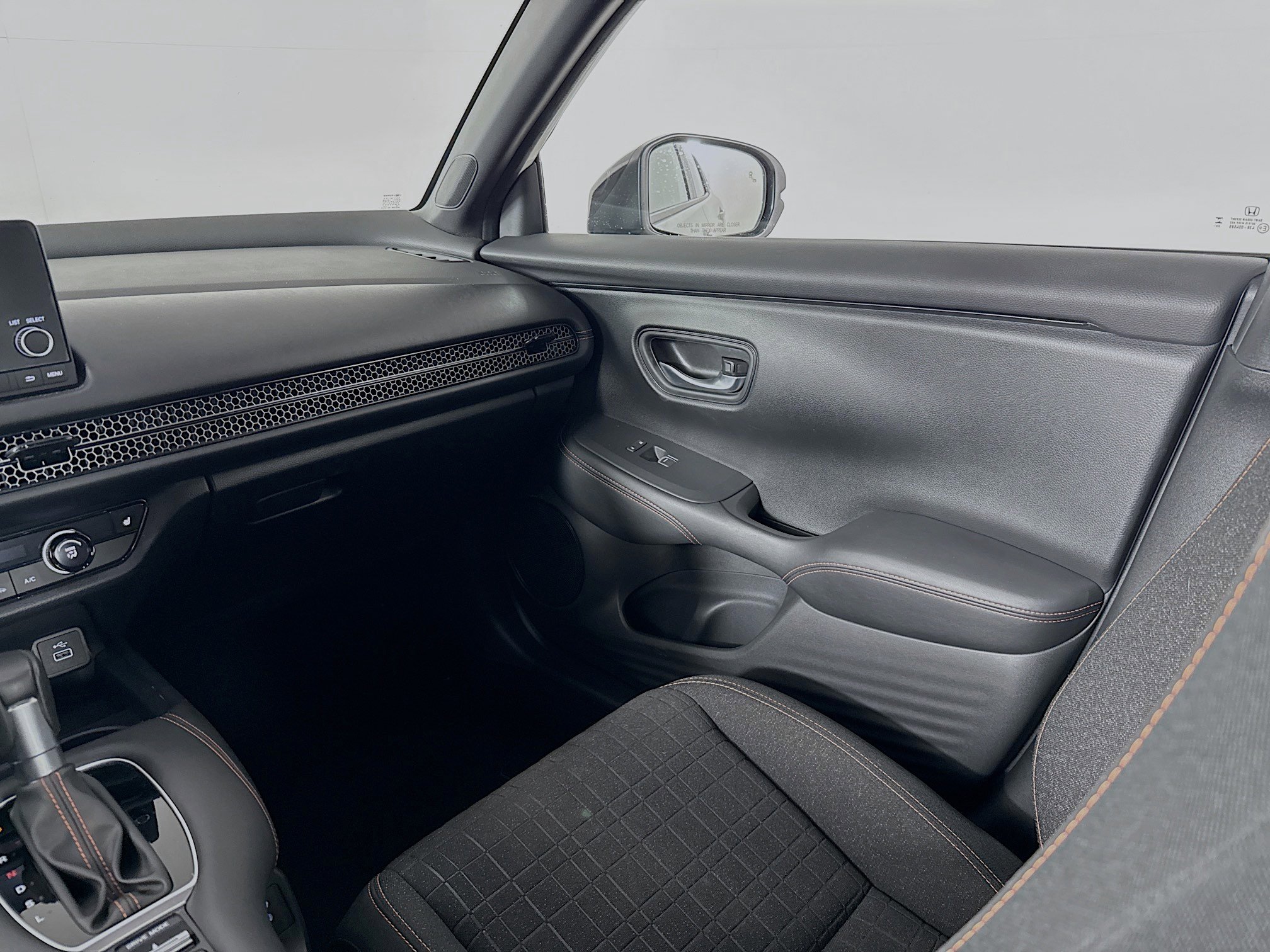Certified 2024 Honda HR-V Sport image 27