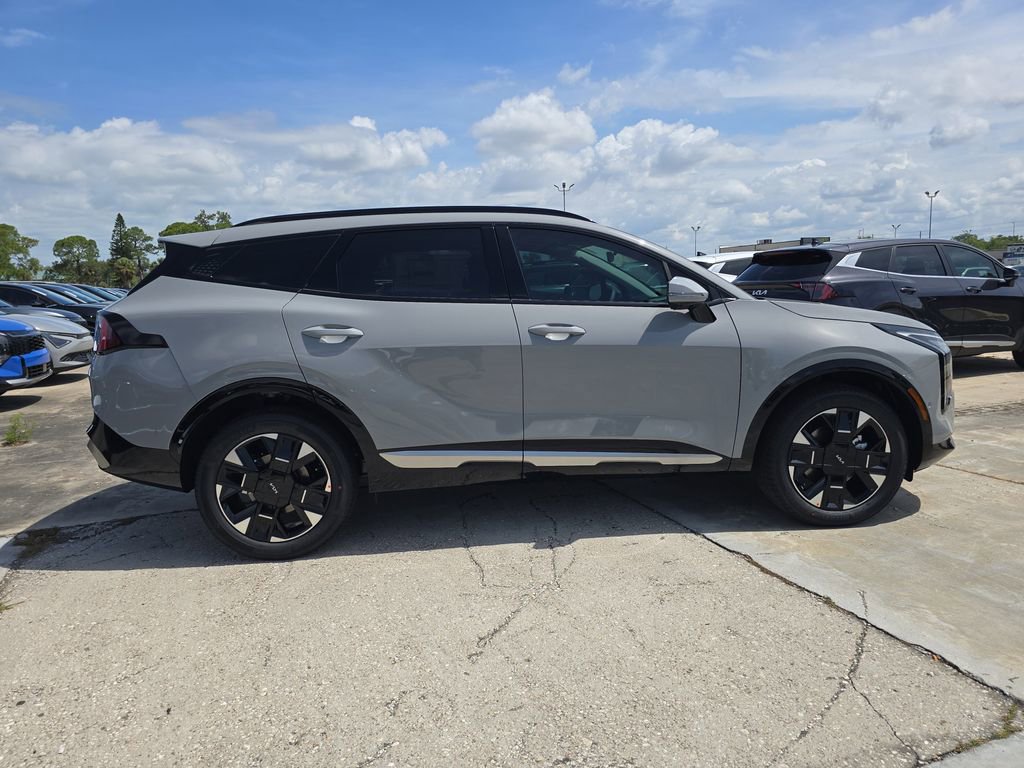 New 2026 Kia Sportage SX AWD/4WD image 9