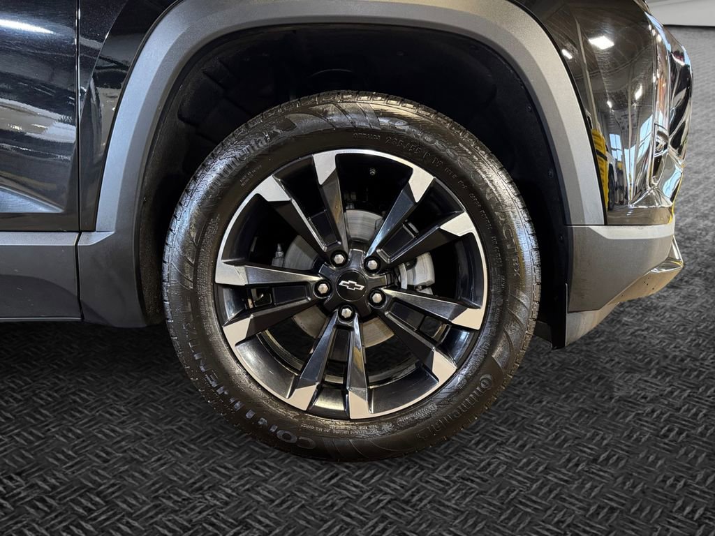 Used 2026 Chevrolet Equinox RS w/ Convenience Package III image 11