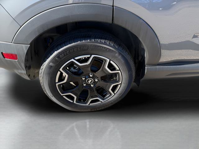 Certified 2025 Ford Bronco Sport Outer Banks w/ Outer Banks Tech Package+ AWD/4WD image 27