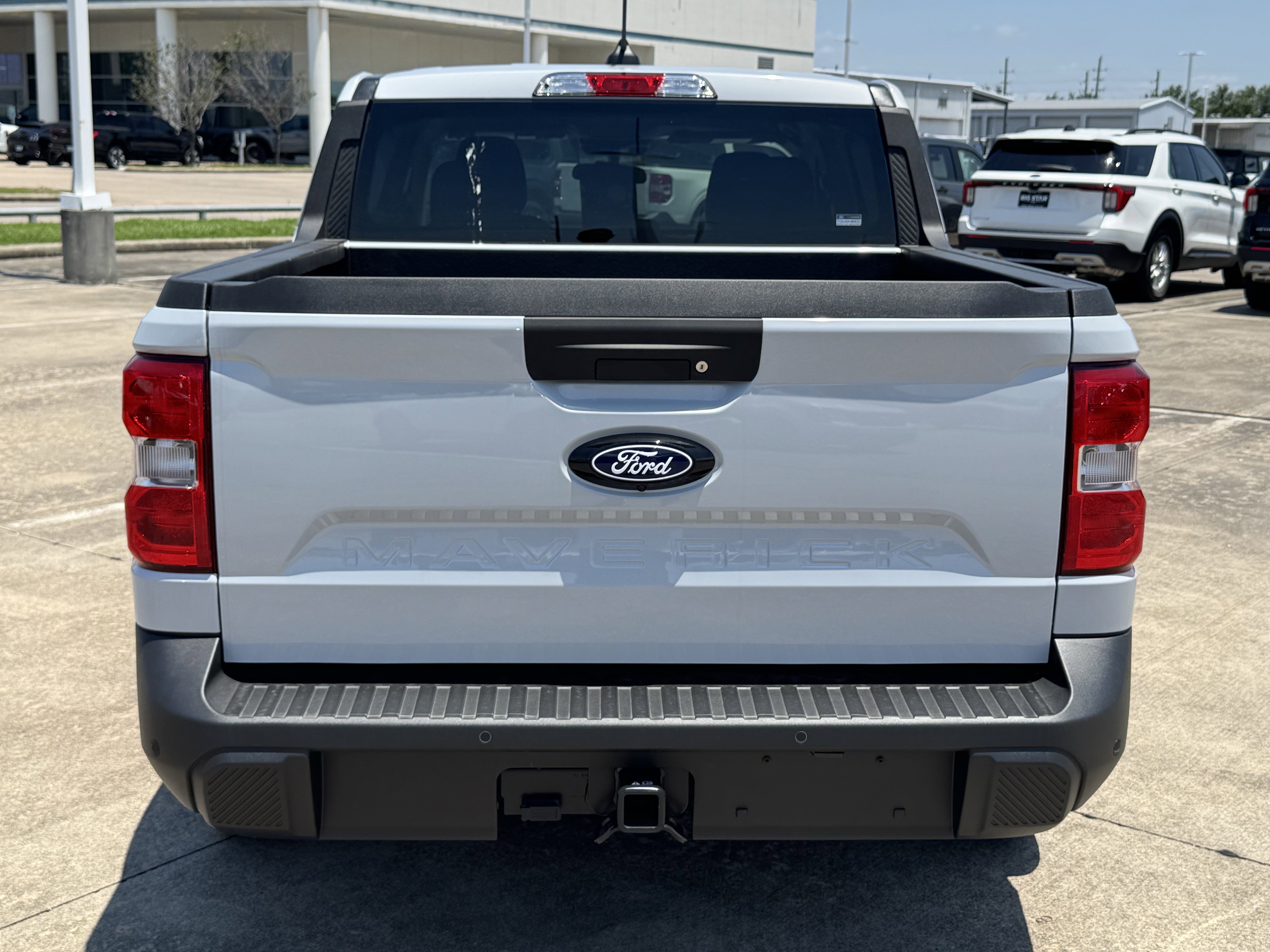 New 2025 Ford Maverick XLT w/ XLT Luxury Package AWD/4WD image 9