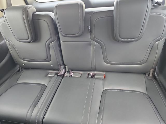 New 2026 Nissan Armada SV image 19