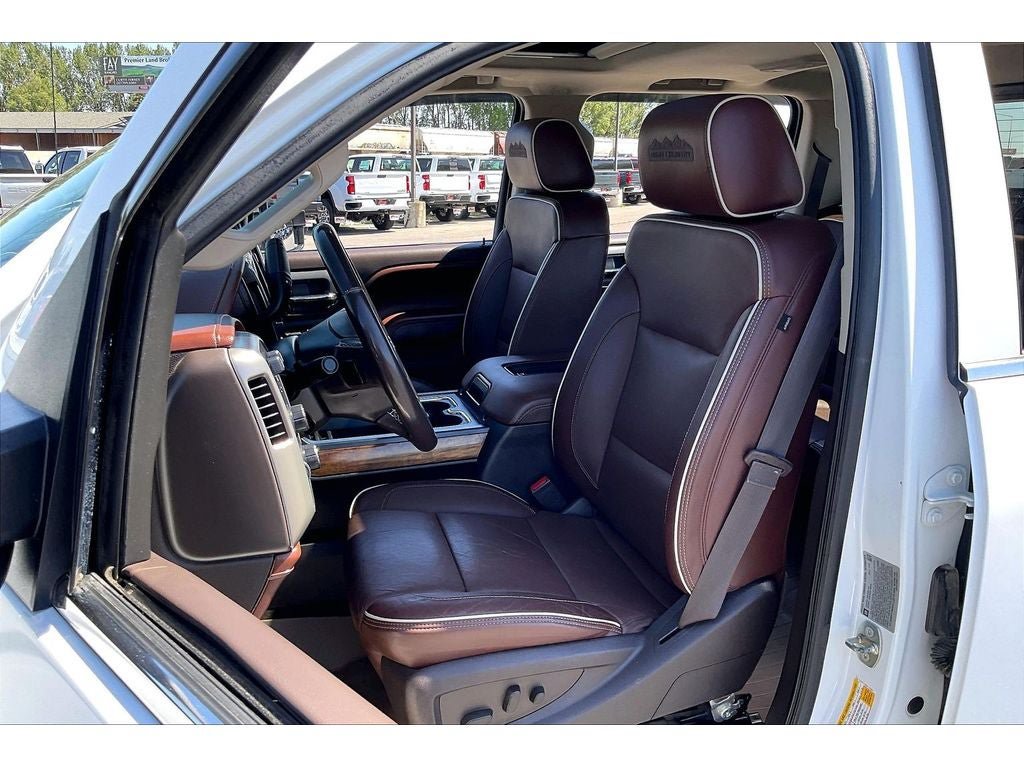 Used 2016 Chevrolet Silverado 3500 High Country w/ Duramax Plus Package AWD/4WD image 27