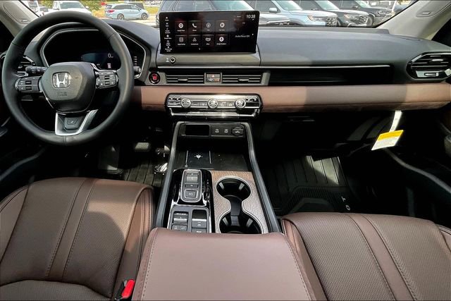New 2026 Honda Pilot Elite image 4