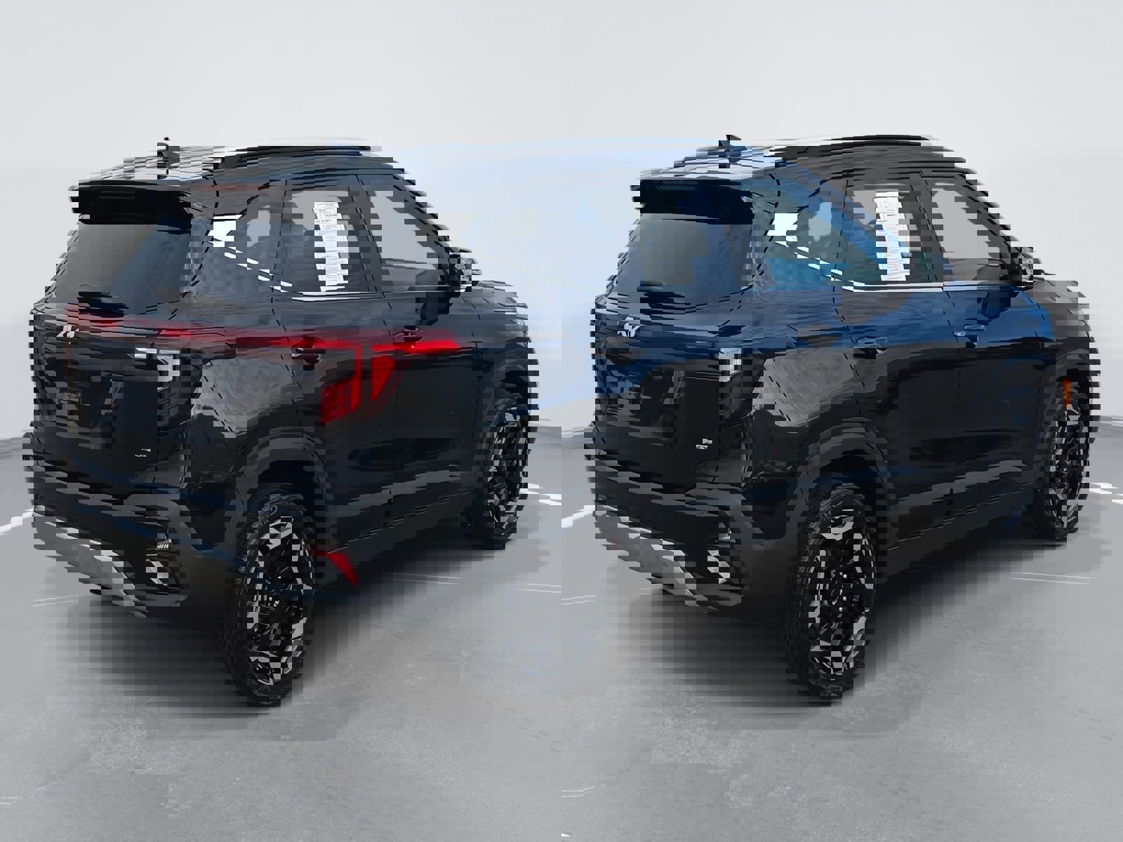 Used 2024 Kia Seltos SX w/ SX Sunroof Package image 5