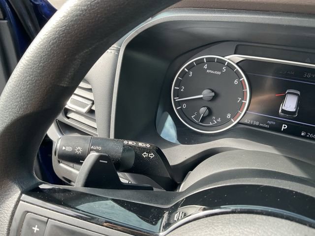 Certified 2023 Nissan Rogue SV image 22