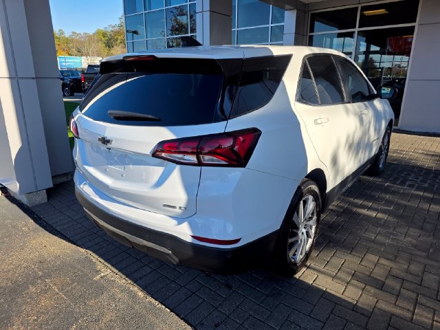 Used 2024 Chevrolet Equinox LT AWD/4WD image 4