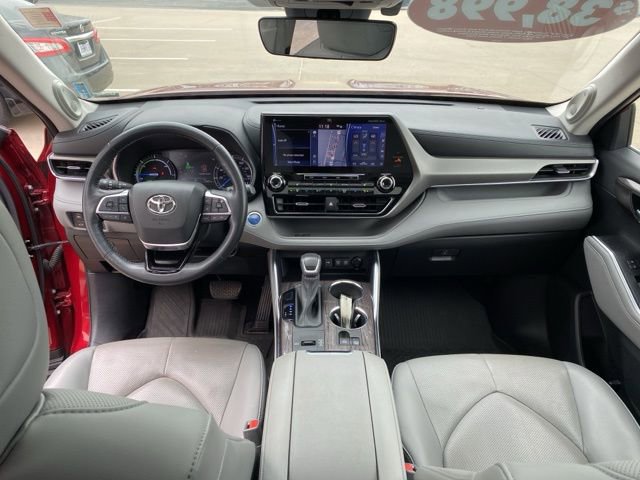 Certified 2021 Toyota Highlander Limited image 12