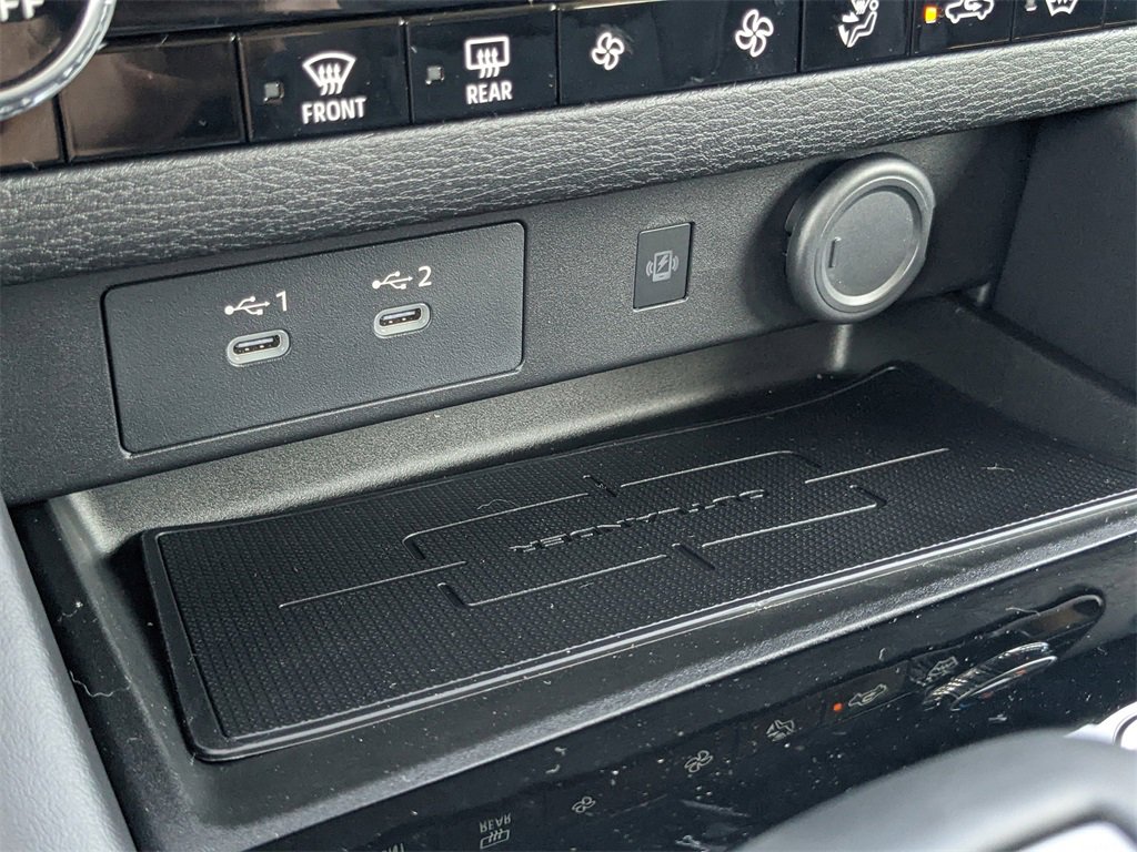 New 2025 Mitsubishi Outlander SE image 23