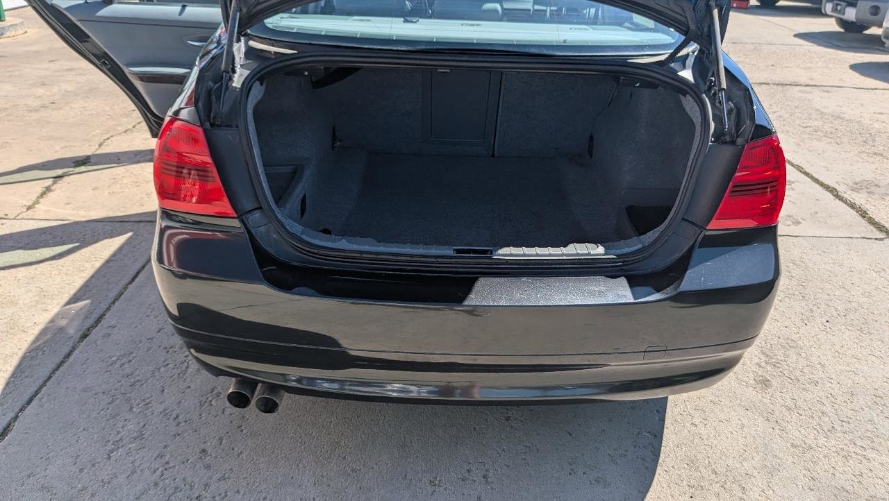 Used 2007 BMW 328i Sedan RWD image 12