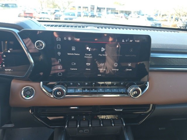 Used 2023 GMC Canyon AT4 w/ AT4 Premium Package image 19